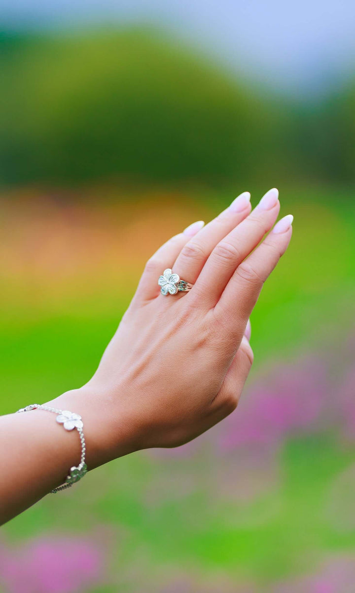 Hibiscus Ring