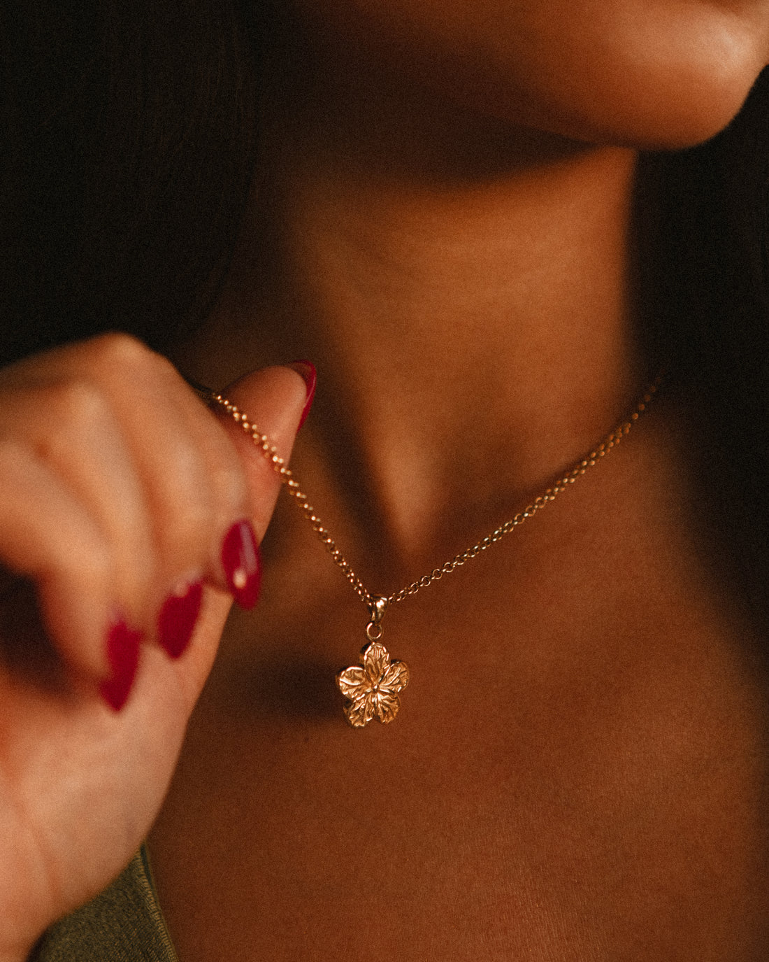 Hibiscus Necklace